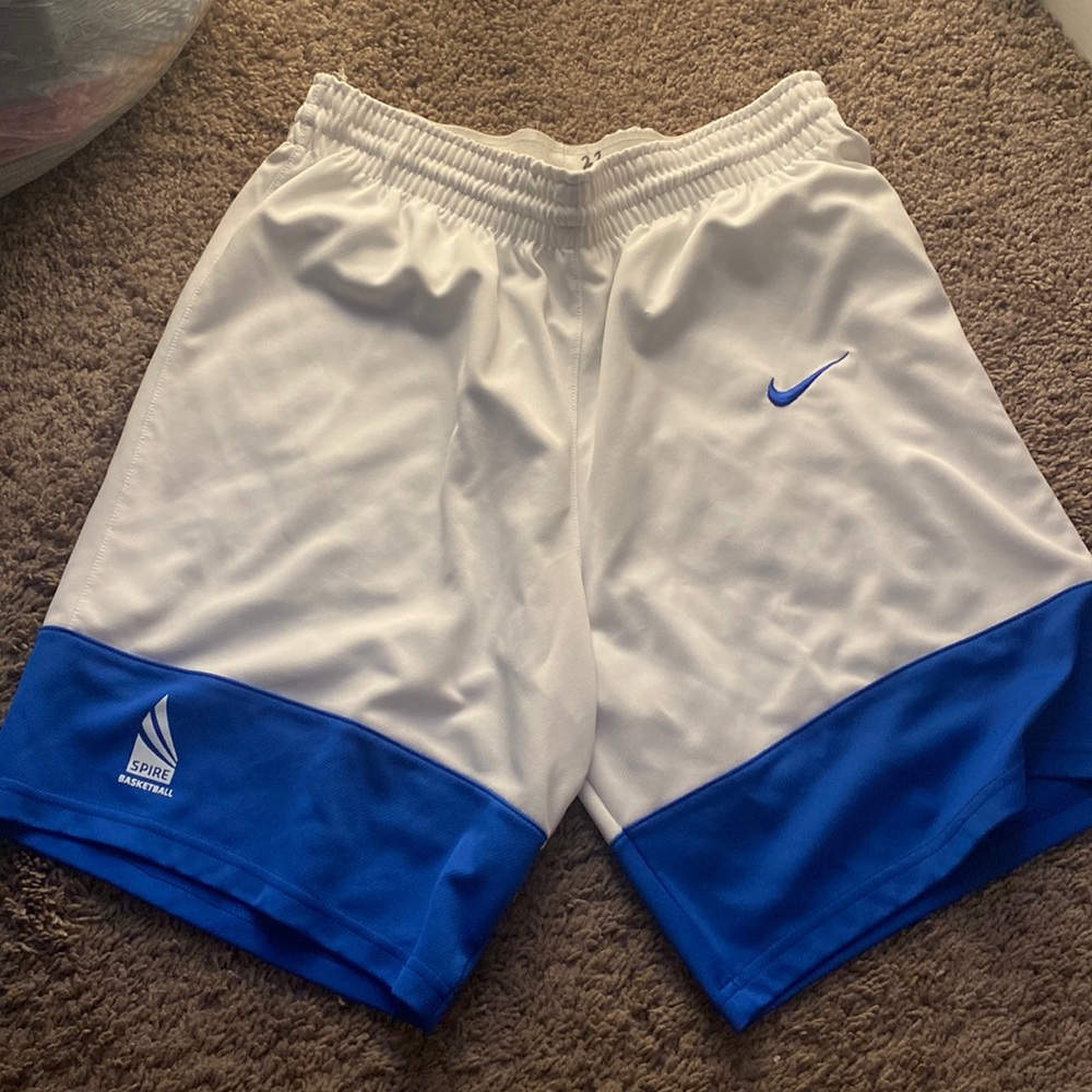 Men’s Nike basketball shorts